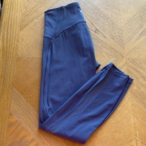 Lululemon Blueish grey Train Time 25”